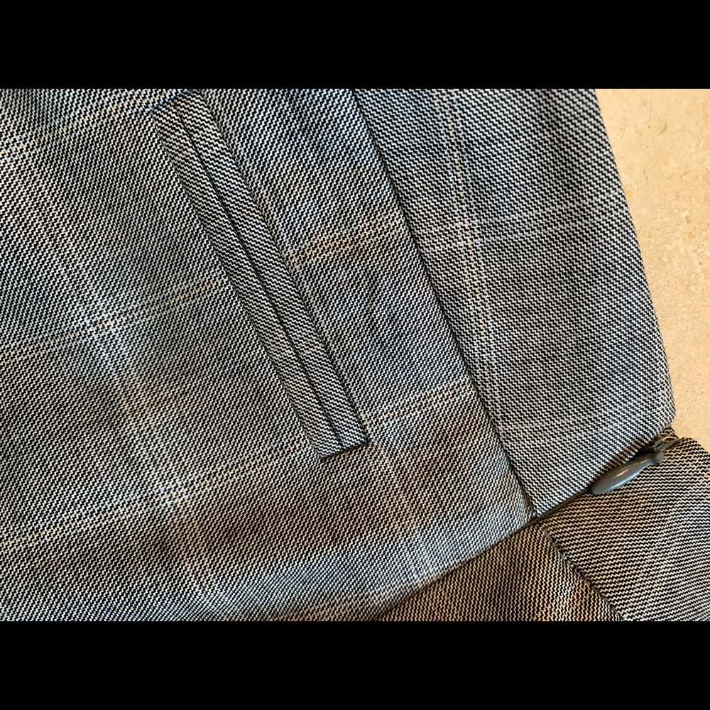 Women’s 2 Piece Pant Suit
